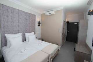 Отели типа «постель и завтрак» Hudson Кошалин Двухместный номер с 2 отдельными кроватями и собственной ванной комнатой-3