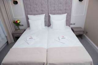 Отели типа «постель и завтрак» Hudson Кошалин Двухместный номер с 2 отдельными кроватями и собственной ванной комнатой-6